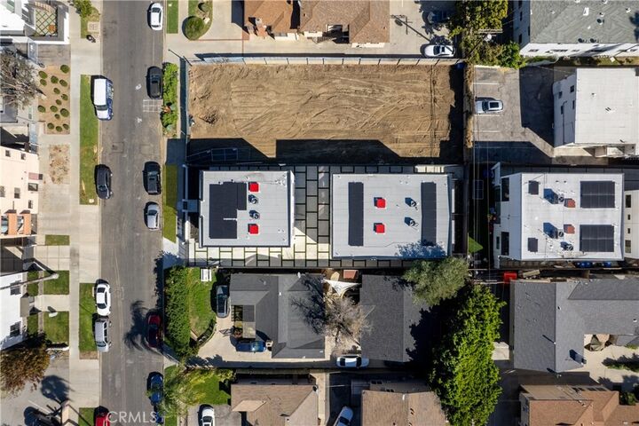 Property Photo:  14420 Tiara  CA 91401 