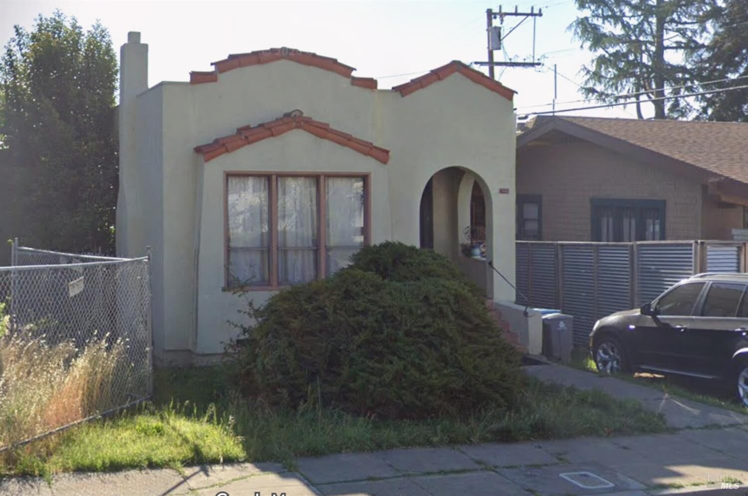 Property Photo:  422 Monterey Street  CA 94590 