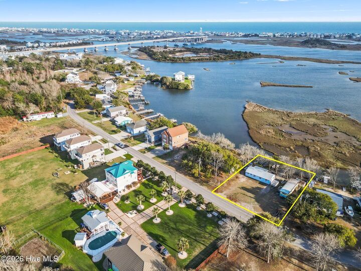 Property Photo:  484 Little Kinston Road  NC 28445 