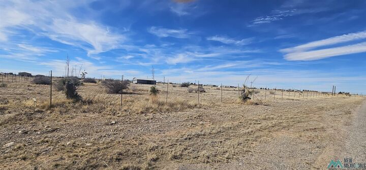 Property Photo:  7 Wildfire Road  NM 88210 