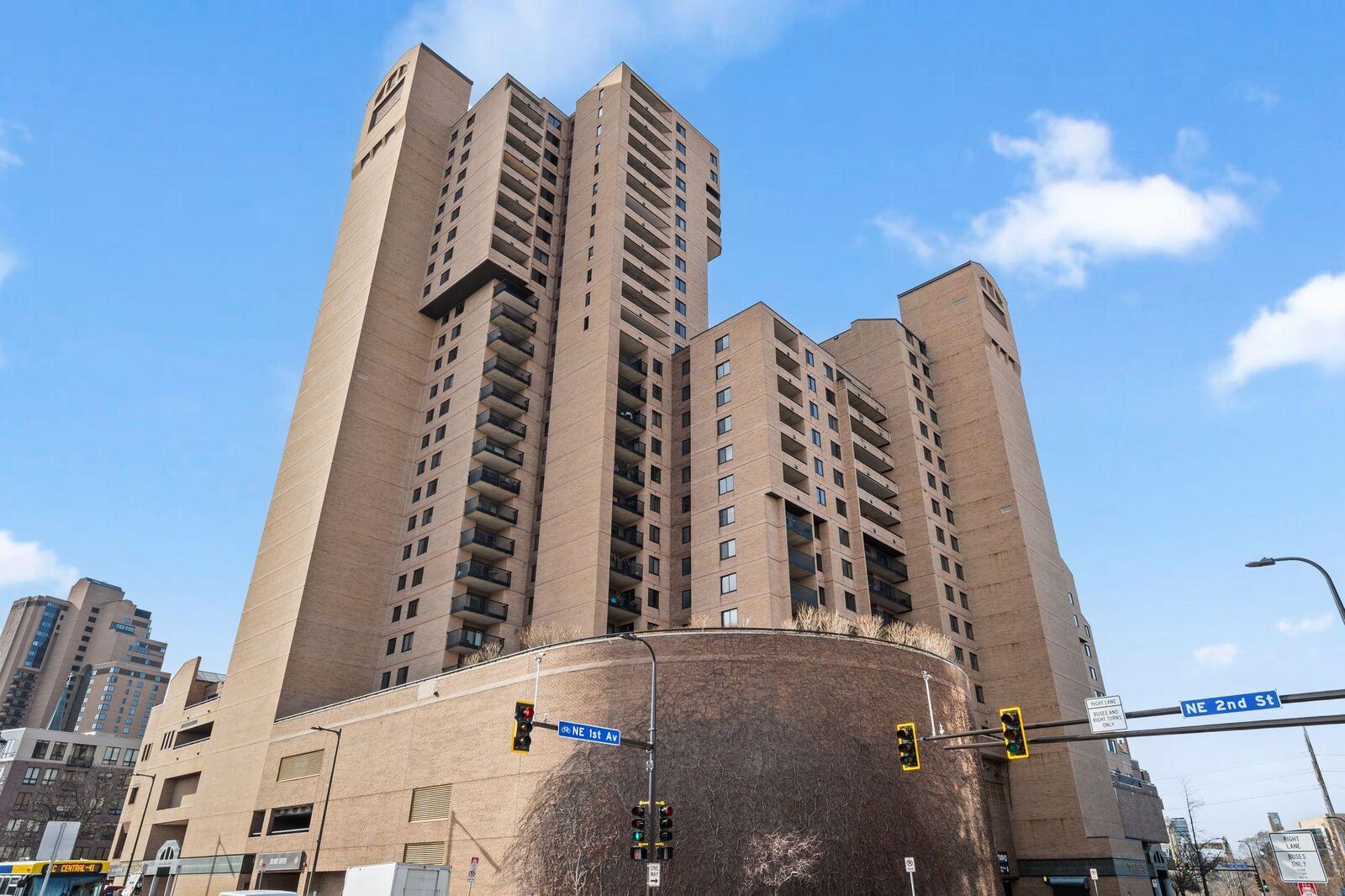 Property Photo:  20 2nd Street NE P2302  MN 55413 