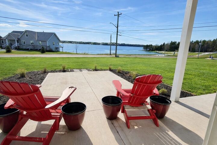 Property Photo:  8 Burns Avenue  PE C0A 1N0 