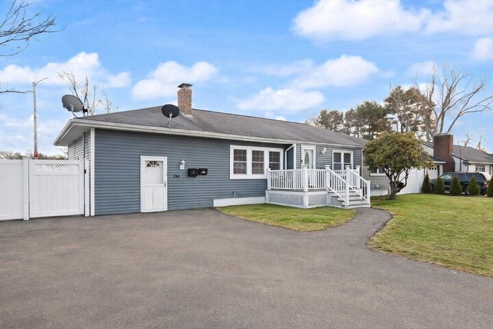 Property Photo:  134 Oak St  MA 02301 