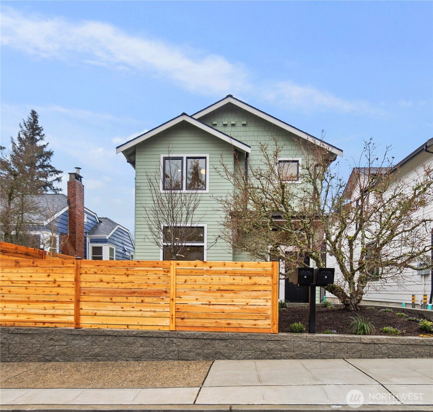 Property Photo:  522 NE 89th Street A  WA 98115 