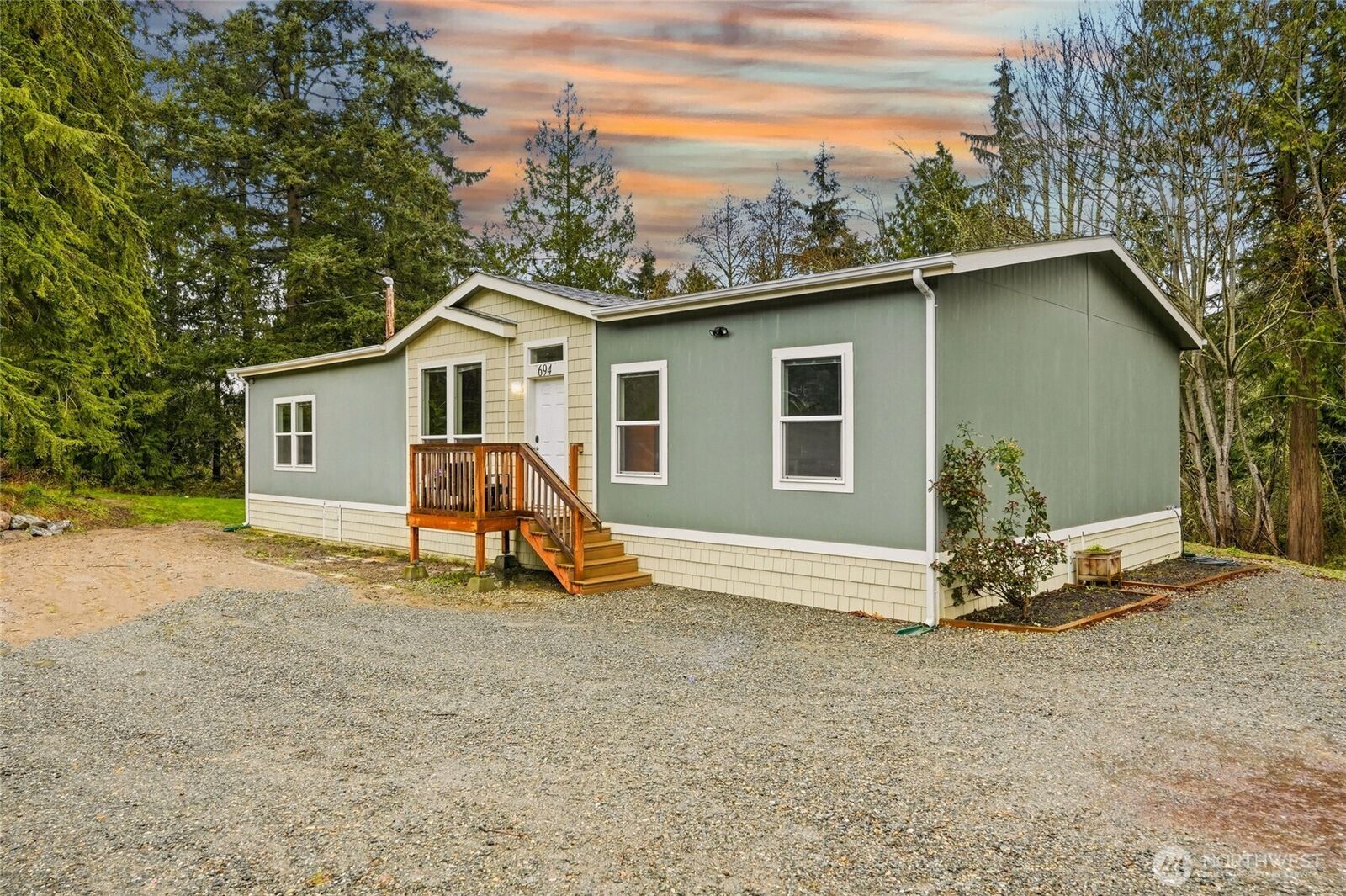 Property Photo: 694 E Awa Lane WA 98282