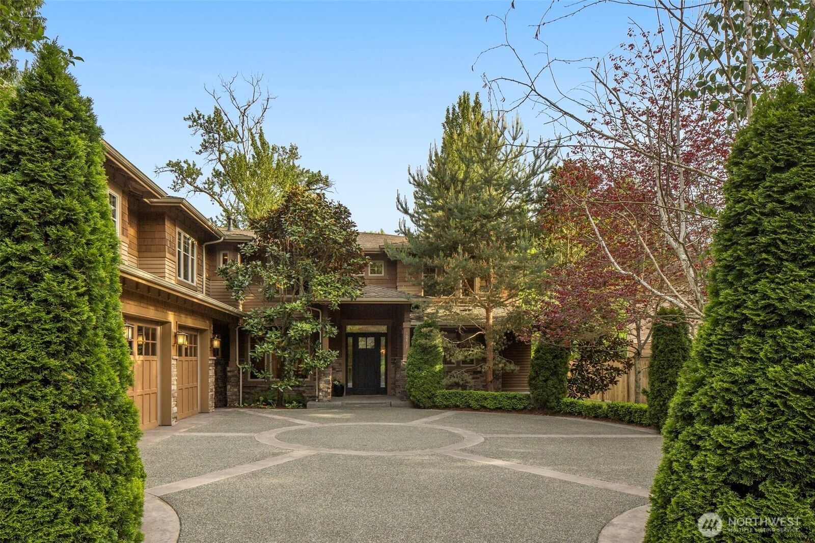 Property Photo:  10827 NE 108th Street  WA 98033 