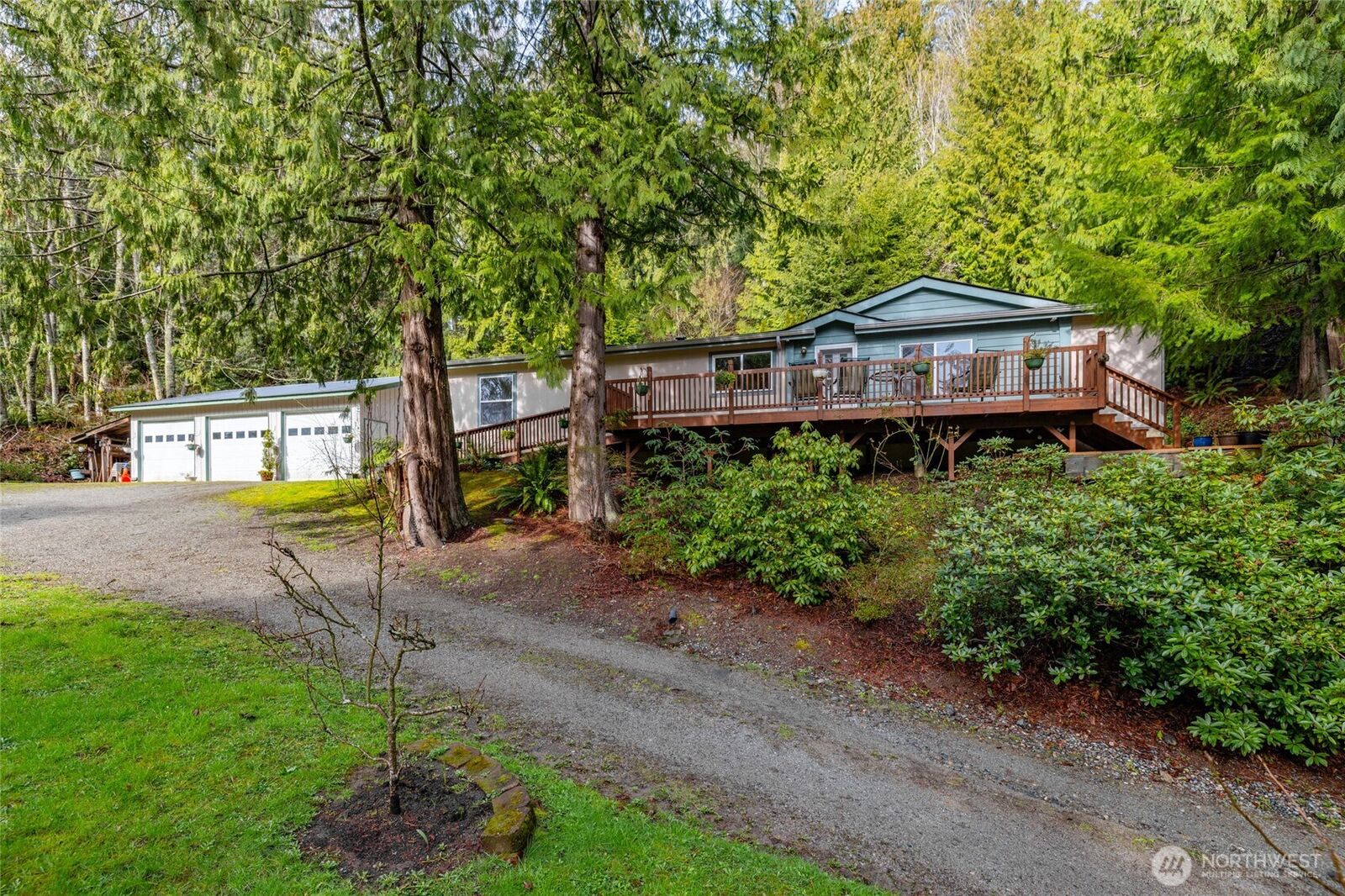 Property Photo: 12358 Huckleberry Lane WA 98284