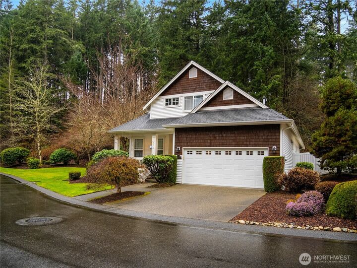 Property Photo:  5710  61st Avenue W  WA 98467 
