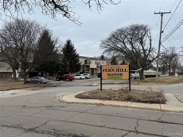 Property Photo:  38280 Fairway Court 140B  MI 48038 