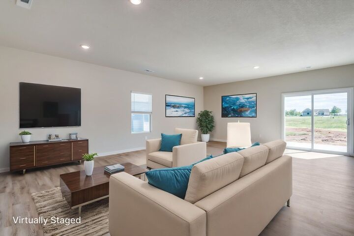 Property Photo:  9503 E Hurst St  KS 67210 