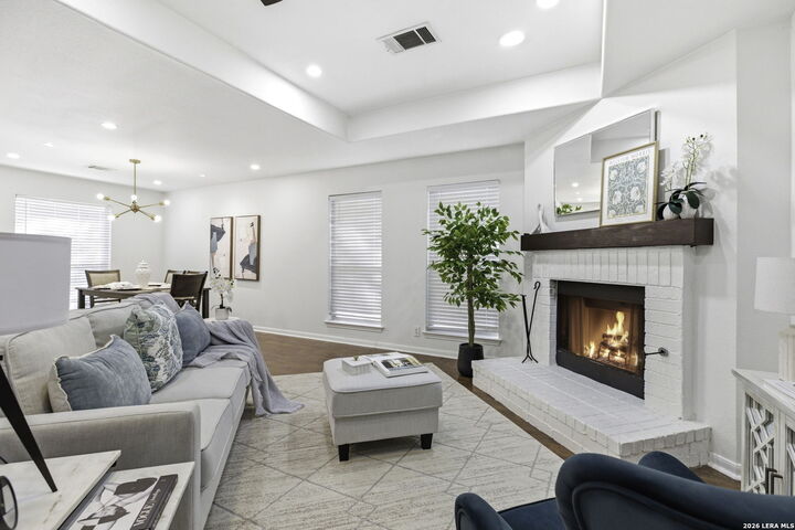 Property Photo:  6 Brentridge  TX 78254 