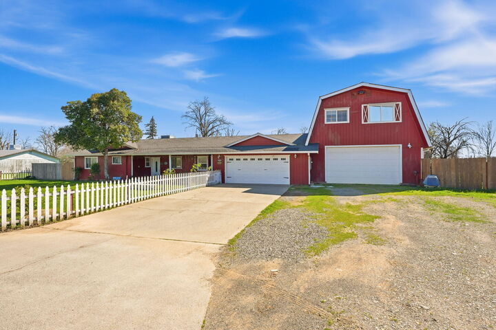Property Photo:  4920 Bonnyview Avenue  CA 96001 