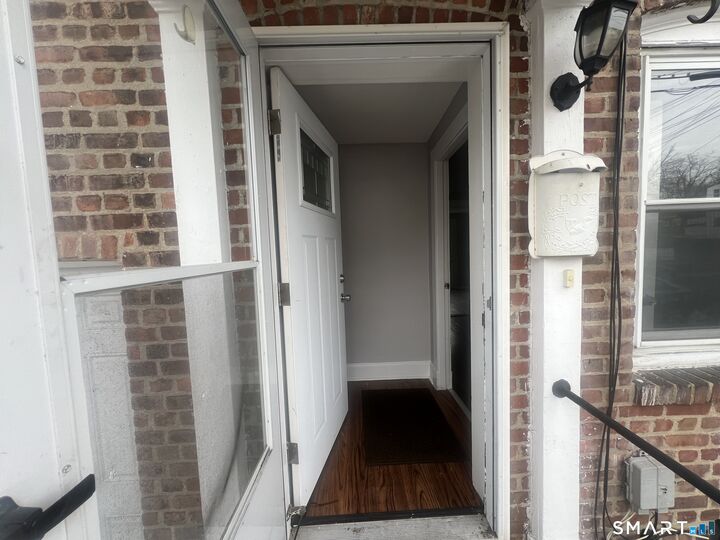 Property Photo:  110 Asylum Street  CT 06610 