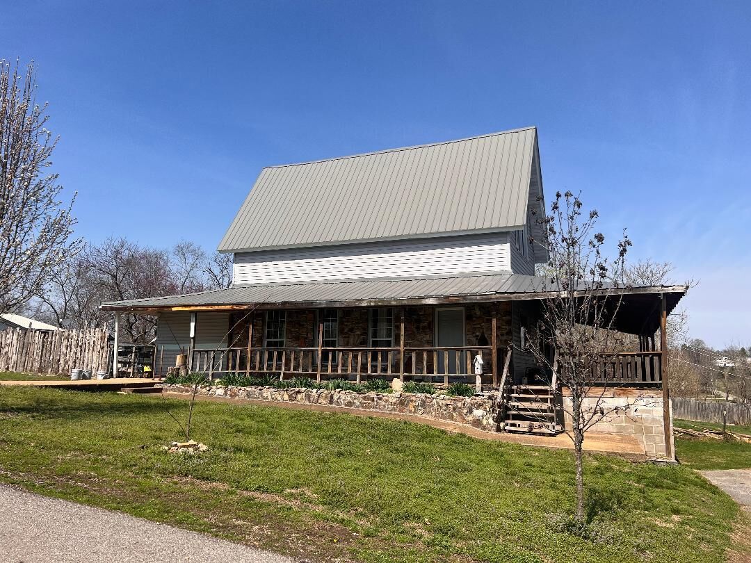 Property Photo: 695 Summit Avenue AR 72554