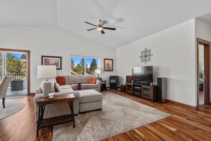 Property Photo: 1520 N McKenzie River St WA 99224