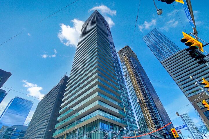 Property Photo:  33 Lombard Street 215  ON M5C 3H8 