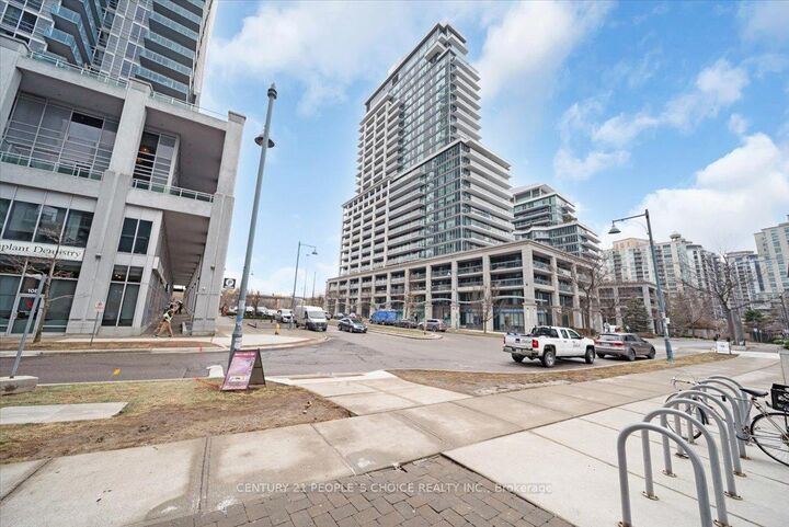Photo de la propriété: 2121 Lake Shore Boulevard W 1504 ON M8V 2E9