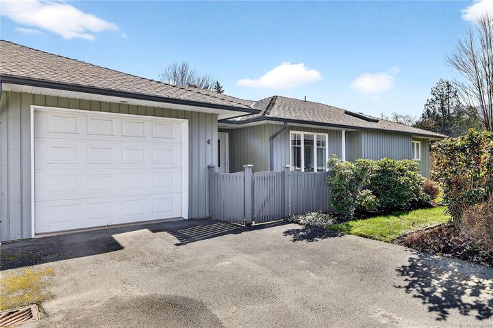 235 Park Dr #6 — photo 1