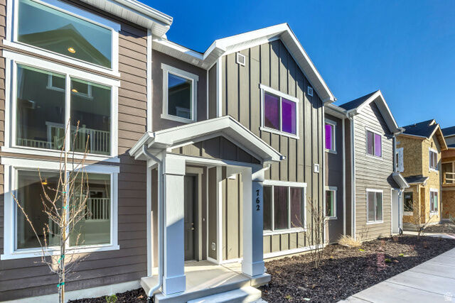 Property Photo: 762 W 520 S 425 UT 84003