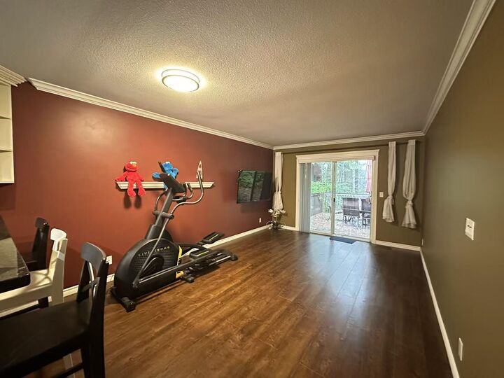 Property Photo: 37 Deerwood Place BC V3H 4X7