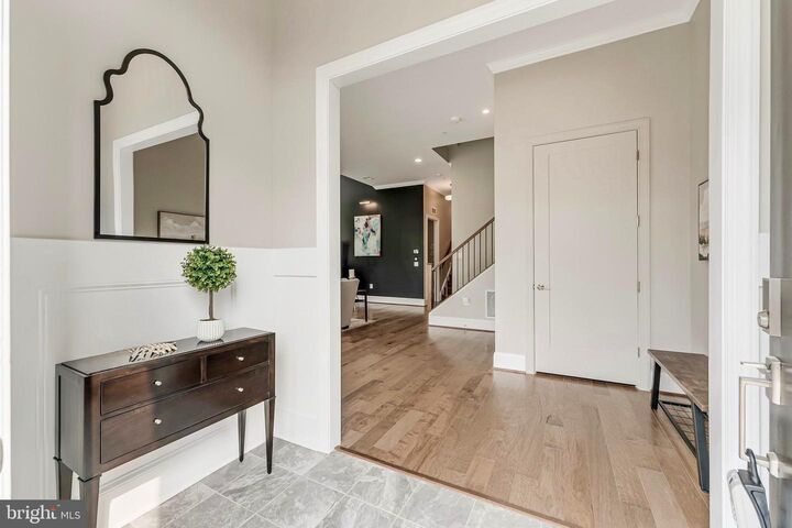 Property Photo:  20370 Northpark Drive  VA 20147 