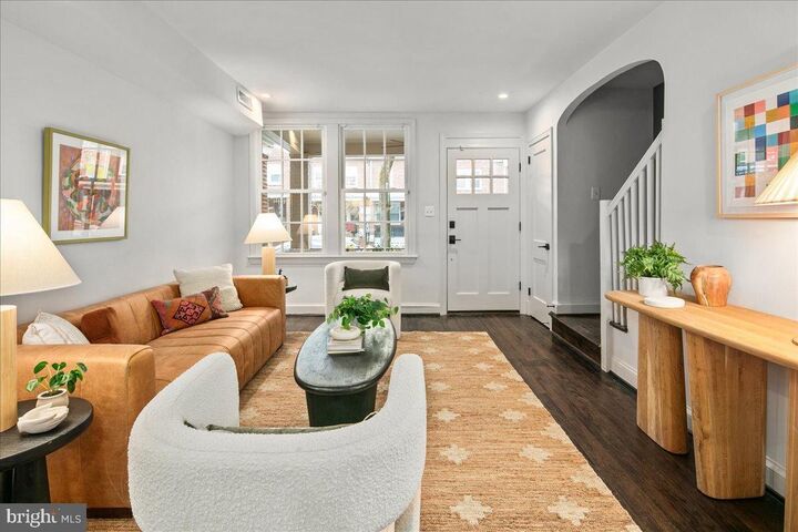 Property Photo:  1722 Lang Place NE  DC 20002 