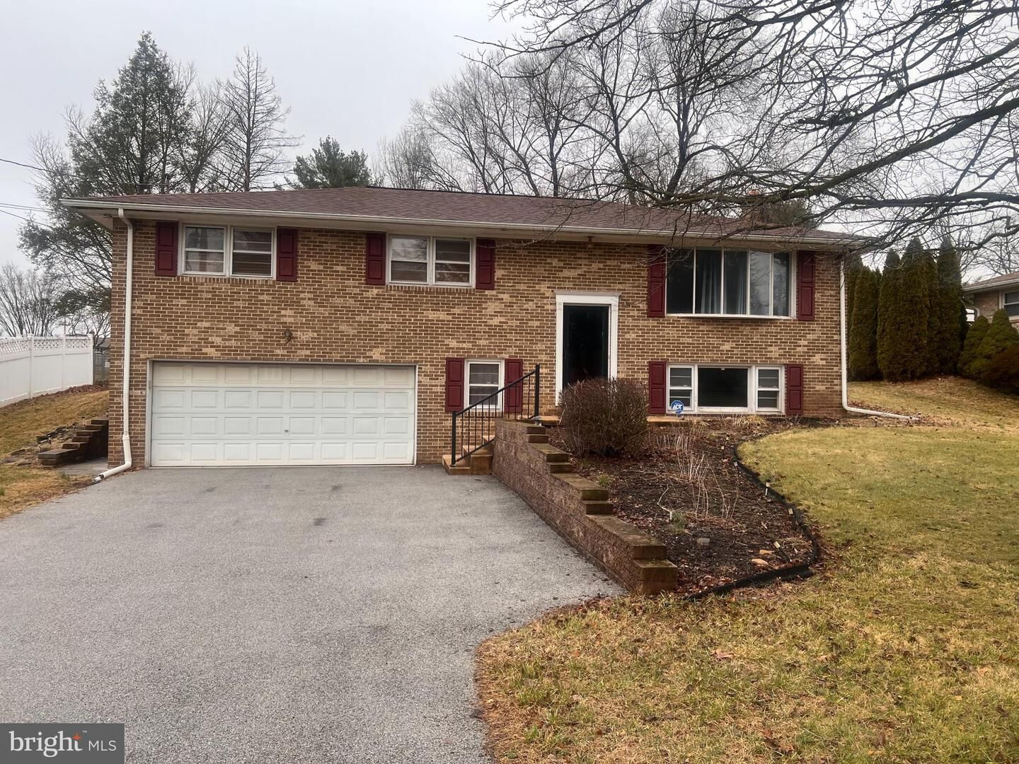 Property Photo: 2589 Audlyn Drive PA 17408