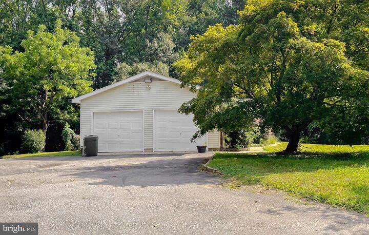 Property Photo:  12400 Popes Creek Road  MD 20664 