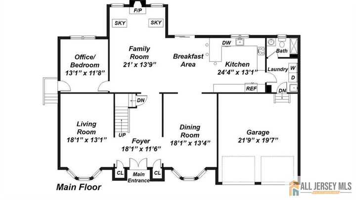 Property Photo:  4 Maureen Court  NJ 08820 