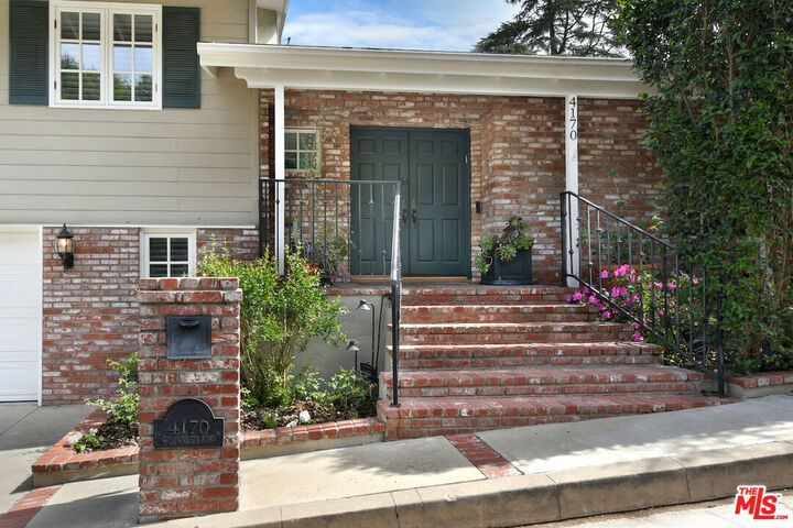Property Photo:  4170 Crisp Canyon Rd  CA 91403 