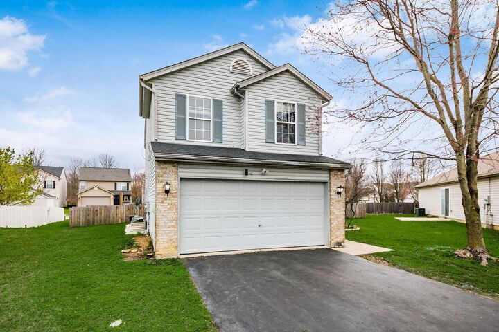 Property Photo:  1995 Jacinth Court  OH 43123 