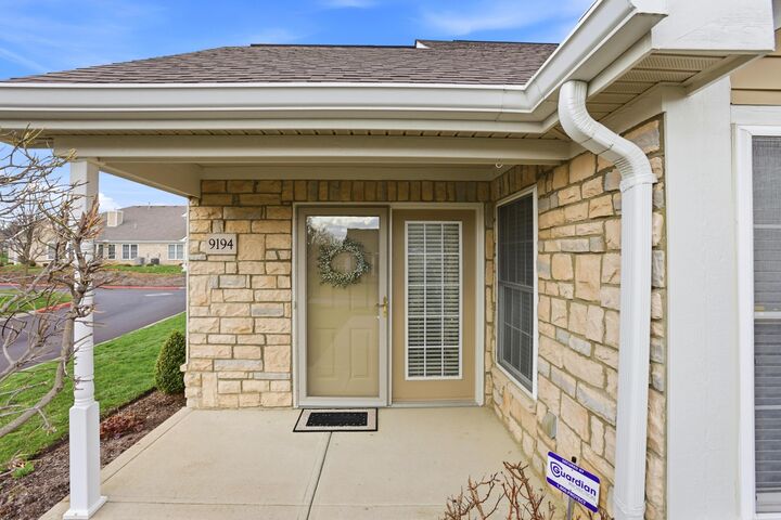 Property Photo: 9194 Gramford Street OH 43240