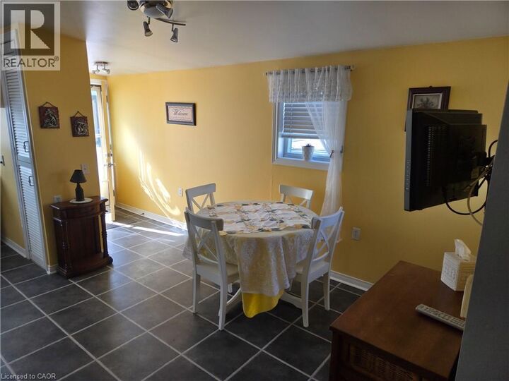 Photo de la propriété:  123 Scott Street  ON N2J 4G8 