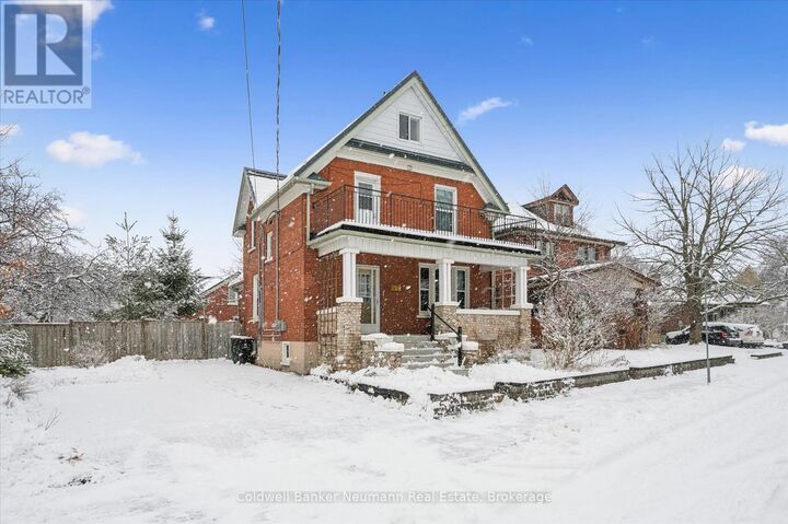Property Photo: 20 Brunswick Avenue ON N2H 4E6