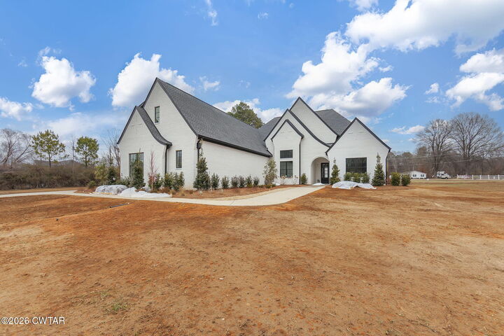 Property Photo:  18 Shadow Ridge Drive  TN 38305 