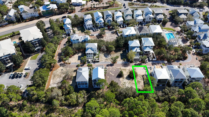 Property Photo:  17 Sand Oaks Circle  FL 32459 