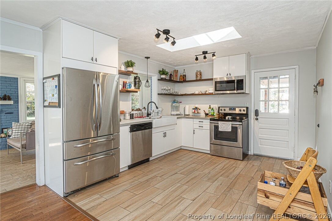 Property Photo:  504 Jamestown Avenue  NC 28303 