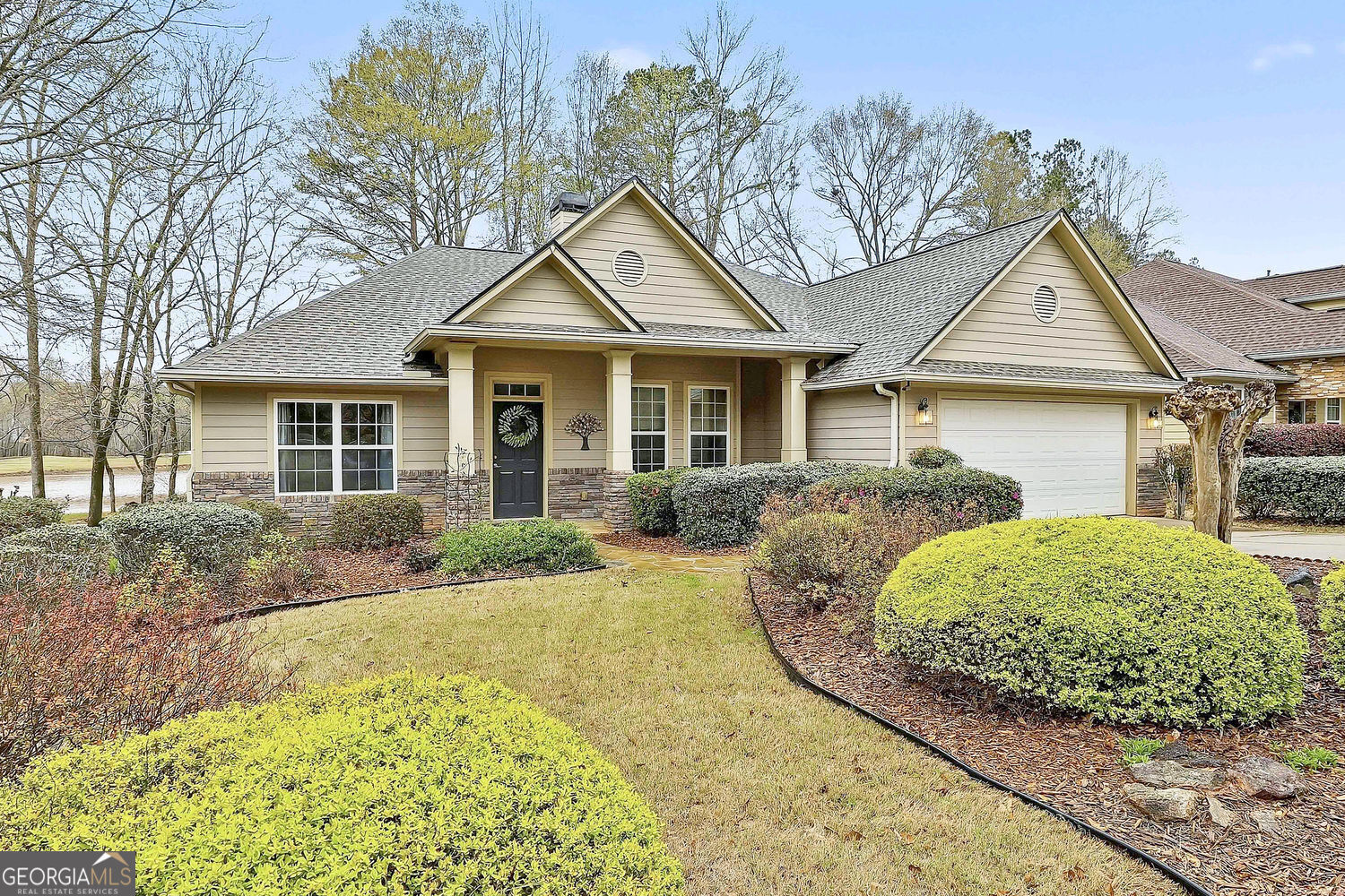 Property Photo:  204 Horizon Hill  GA 30265 