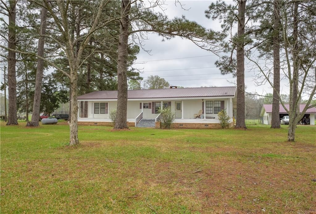 Property Photo: 159 Bursley Bayou Road LA 71343
