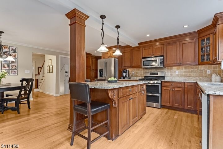 Property Photo:  735 Castleman Dr  NJ 07090 