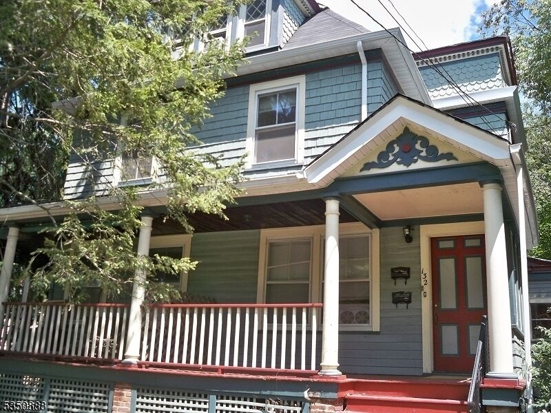 Property Photo:  132 Watchung Ave 1  NJ 07043 