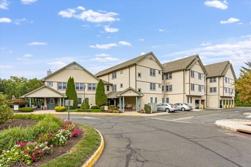 Property Photo:  93 Park Edge  NJ 07922 