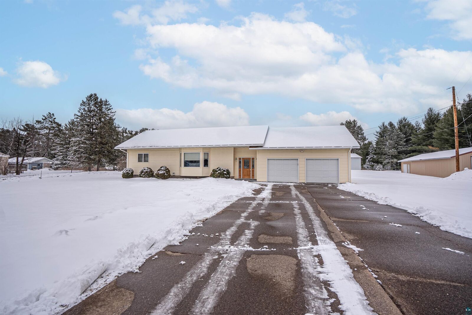 Property Photo:  1580 Olsonville Rd  MN 55718 