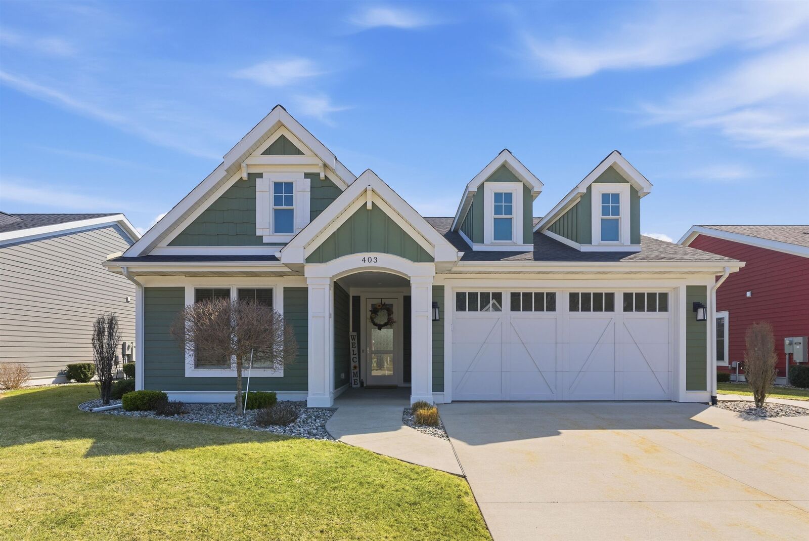 Property Photo:  403 Copper Leaf  MI 48642 