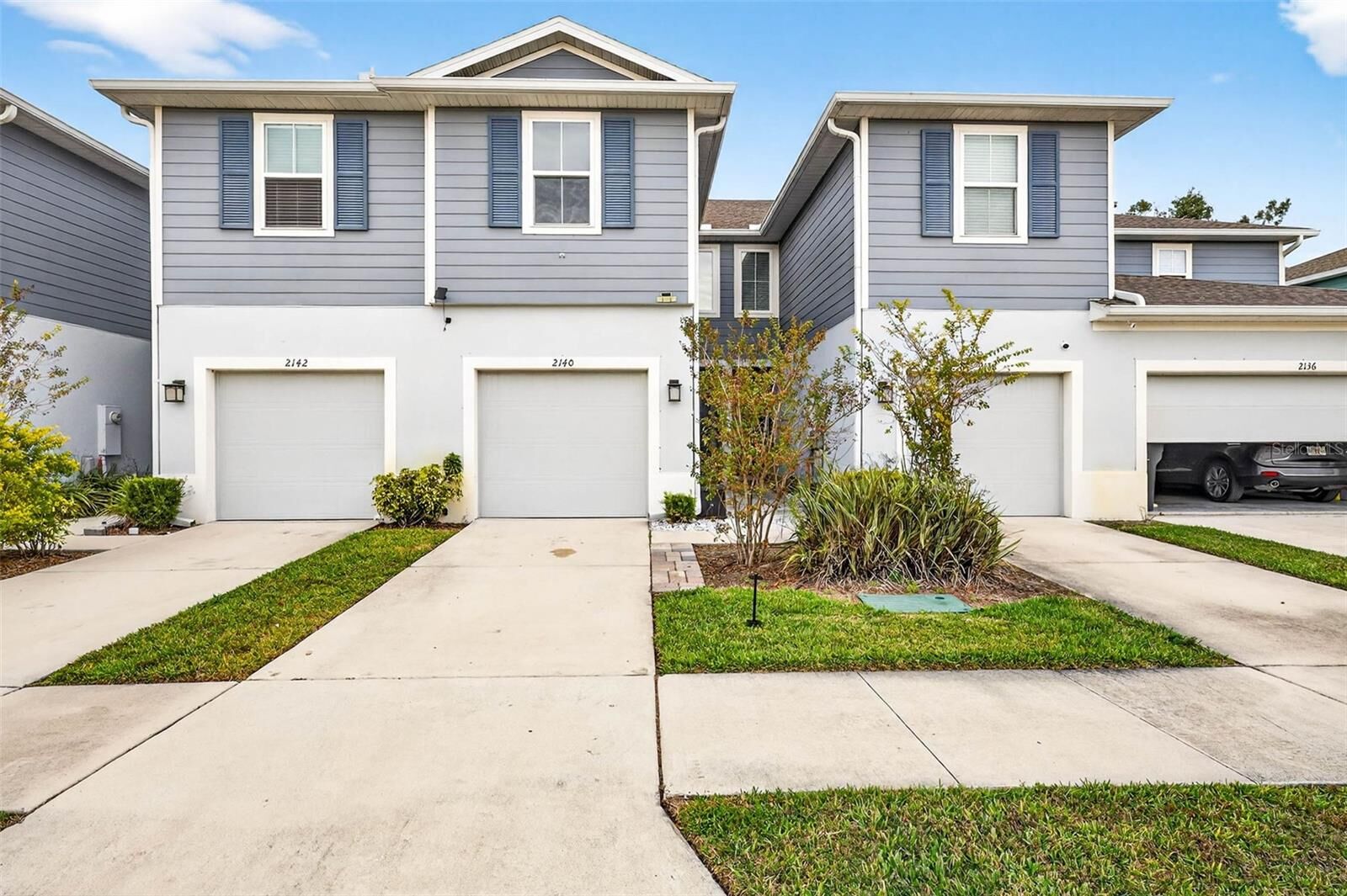 Property Photo:  2140 Laceflower Drive  FL 33510 