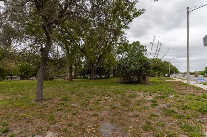 Property Photo:  105 N Kirkman Rd  FL 32811 