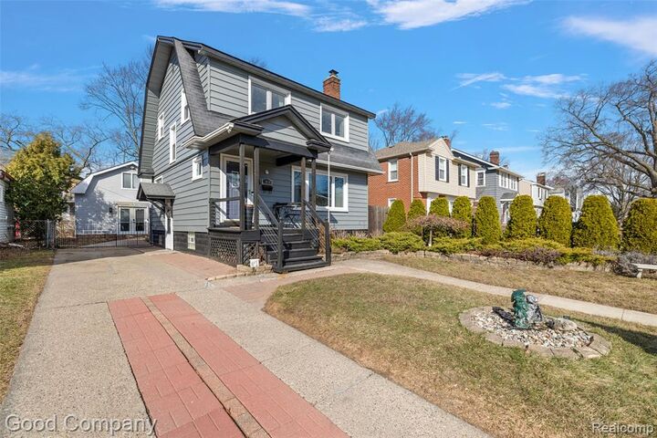 Property Photo:  1036 Irving Avenue  MI 48067 3311 