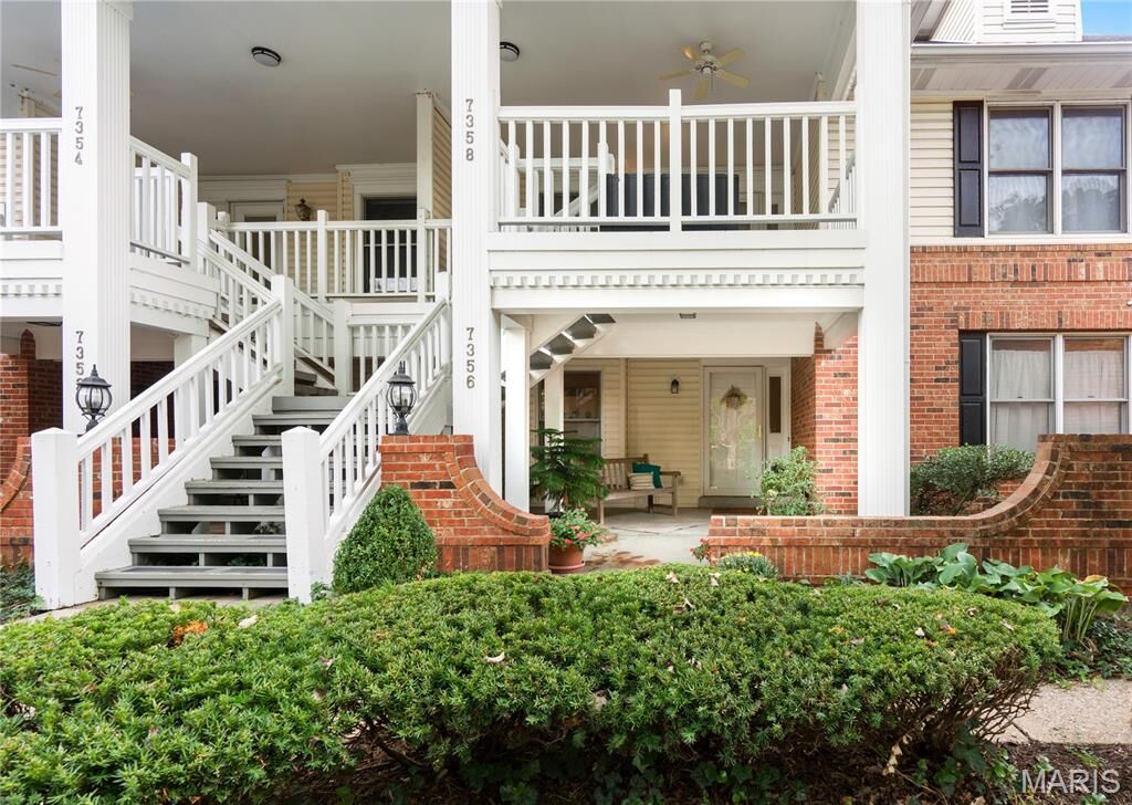 Property Photo:  7356 Whitehall Colonial Lane  MO 63119 