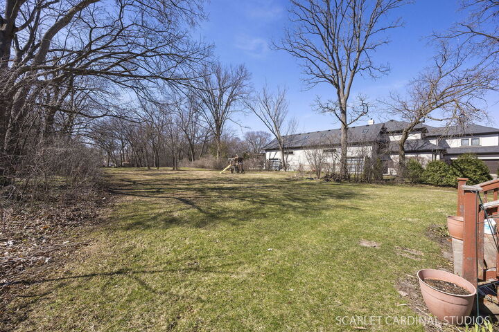 Property Photo:  710 N Kenilworth Avenue  IL 60137 