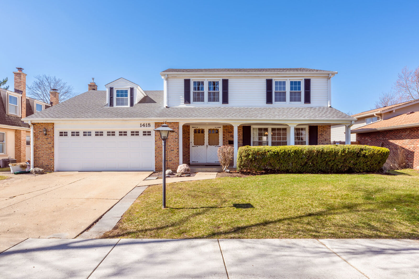 Property Photo:  1418 S Princeton Avenue  IL 60005 